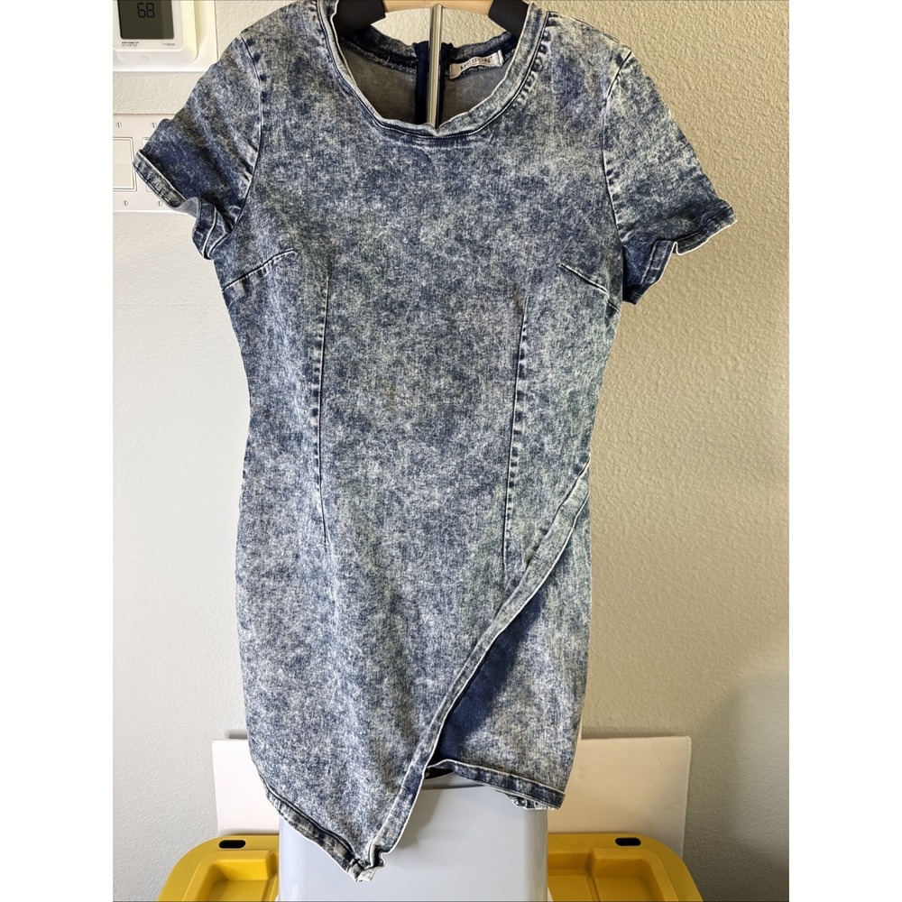 MEBON Juniors Acid-Washed‎ Denim Dress Size L